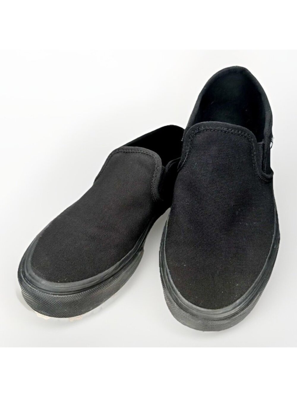 Vans Classic Slip On Sneakers Womens 7.5 Triple Black Canvas Skate Shoes Low Top
